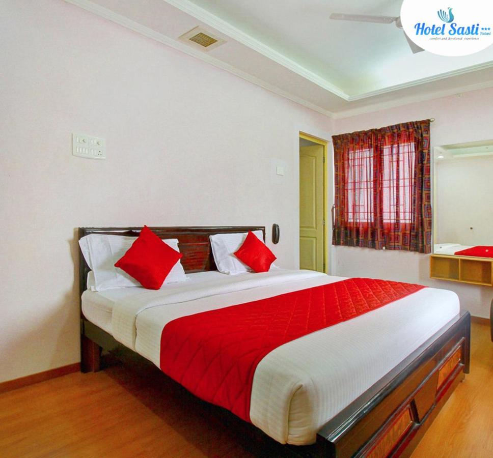 Sasti Hotel Palani Екстер'єр фото